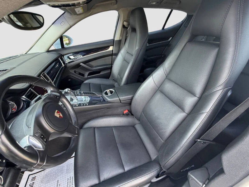 2015 Porsche Panamera