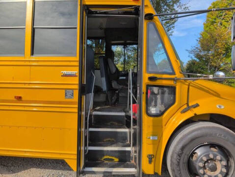 2018 Freightliner B2 Chassis