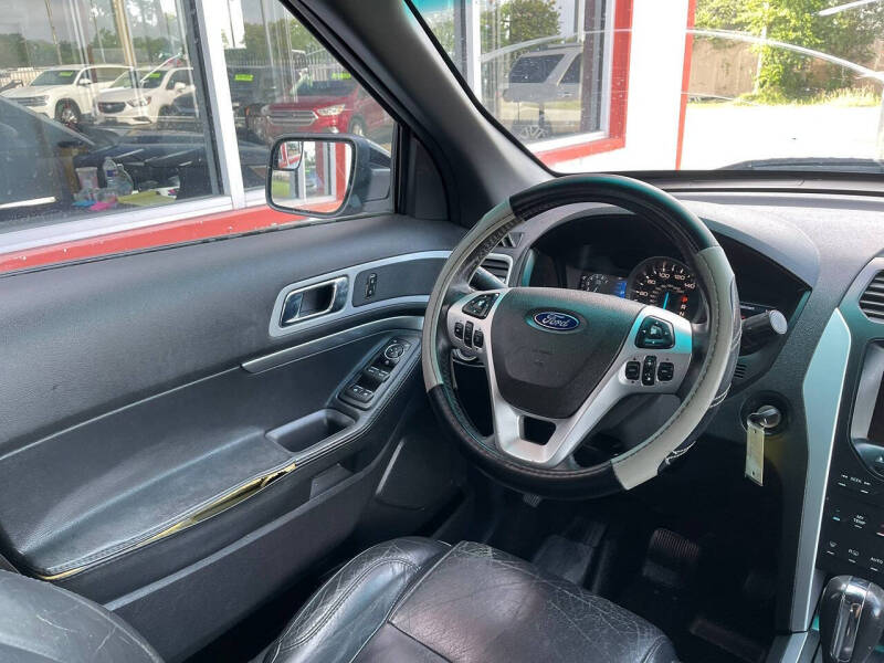 2012 Ford Explorer XLT