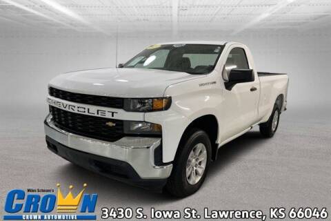 2021 Chevrolet Silverado 1500 for sale at Crown Automotive of Lawrence Kansas in Lawrence KS