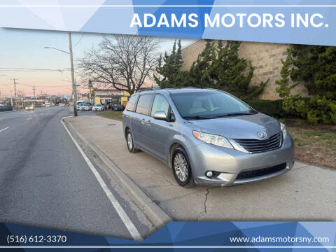 2013 Toyota Sienna XLE 8-Passenger