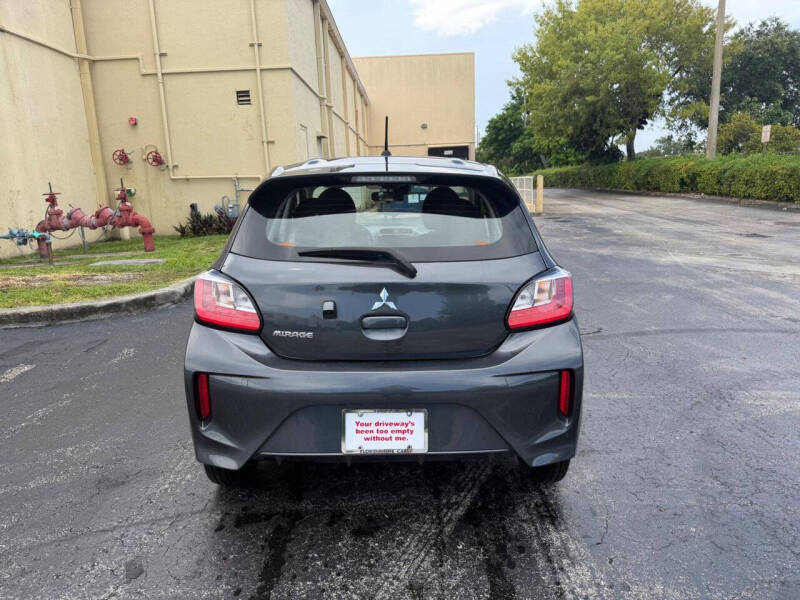 2024 Mitsubishi Mirage ES