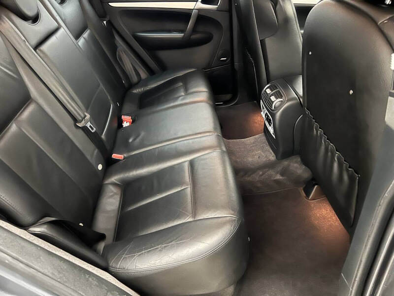 2005 Porsche Cayenne Turbo