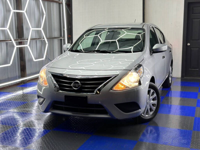 2019 Nissan Versa for sale at UNION AUTO SALES LLC in San Antonio TX
