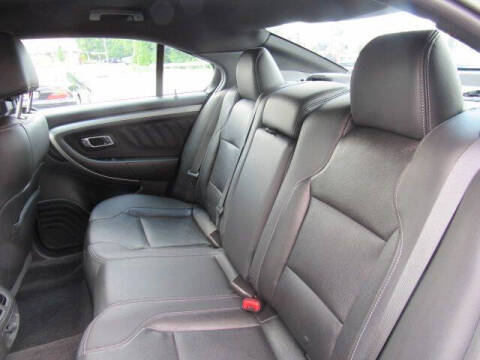 2017 Ford Taurus SEL