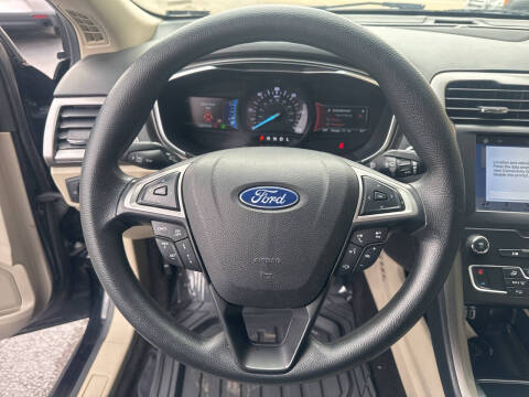 2019 Ford Fusion Hybrid SE