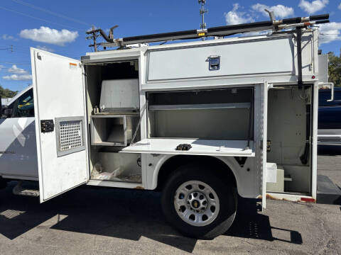 2015 Chevrolet Silverado 3500HD CC Work Truck