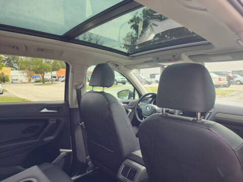 2018 Volkswagen Tiguan 2.0T SEL