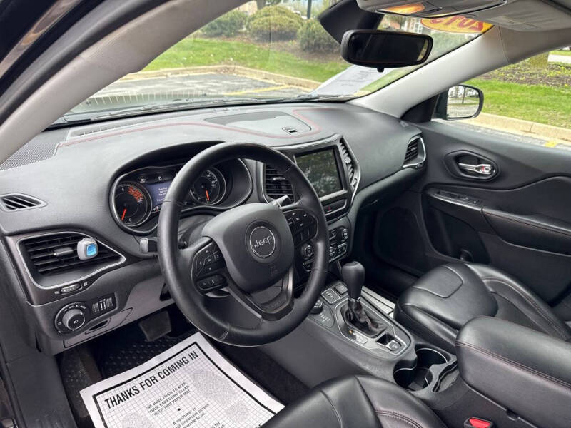 2019 Jeep Cherokee Trailhawk