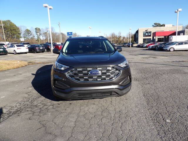 2020 Ford Edge SE