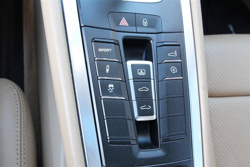 2017 Porsche 911 Carrera