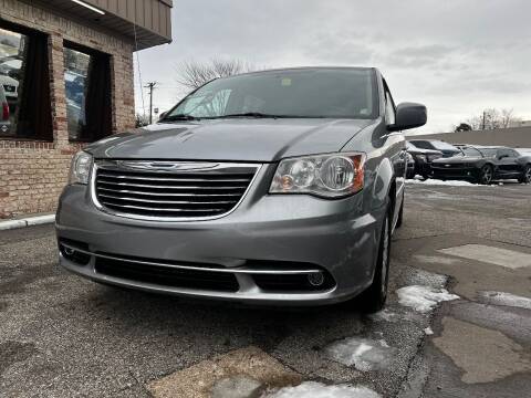 2013 Chrysler Town and Country for sale at Indy Star Motors in Indianapolis IN