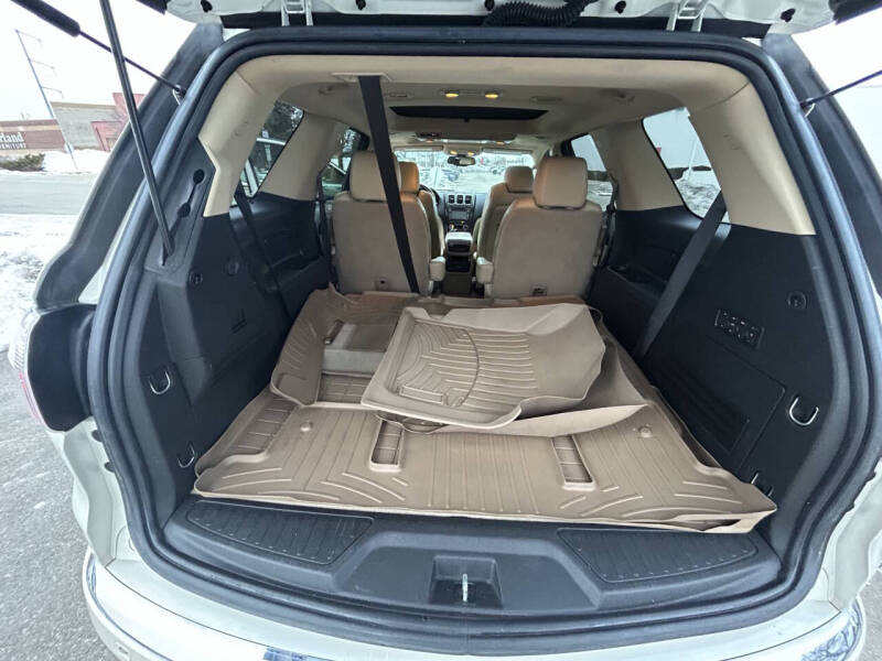 2011 GMC Acadia Denali