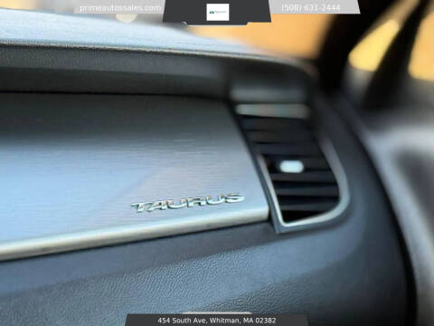 2016 Ford Taurus SEL