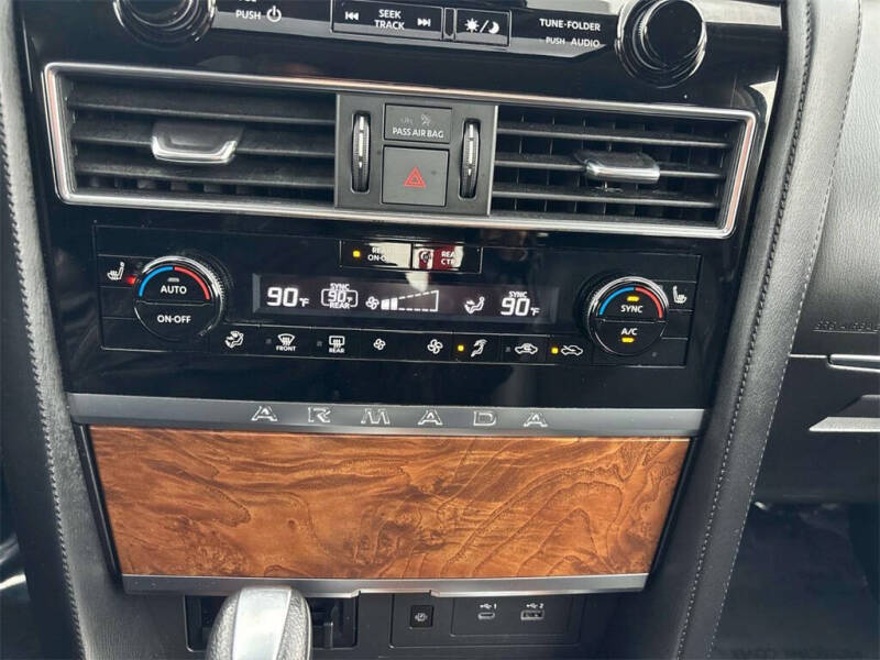 2024 Nissan Armada SL