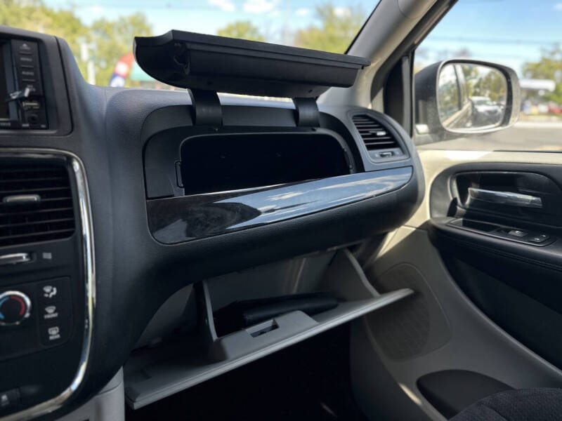 2014 Dodge Grand Caravan SXT