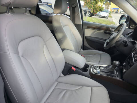 2015 Audi Q5 2.0T quattro Premium Plus