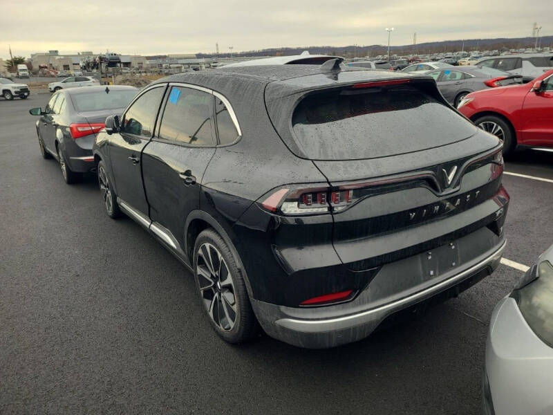 2023 VinFast VF8 Plus City Edition