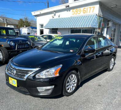 2015 Nissan Altima for sale at Dad's Auto Sales in Newport News VA