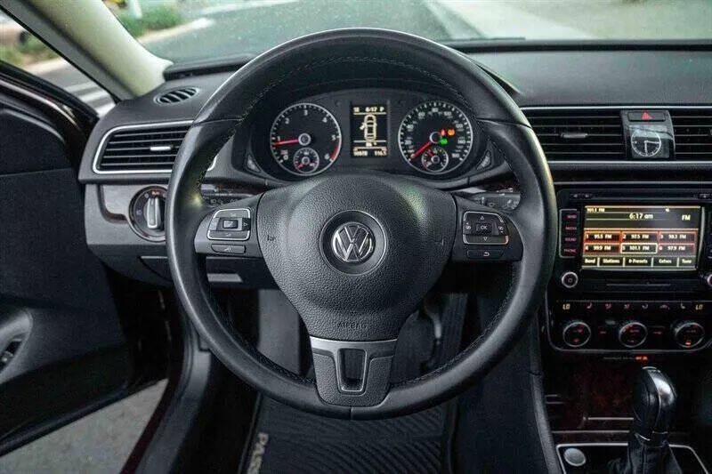 2013 Volkswagen Passat TDI SEL Premium