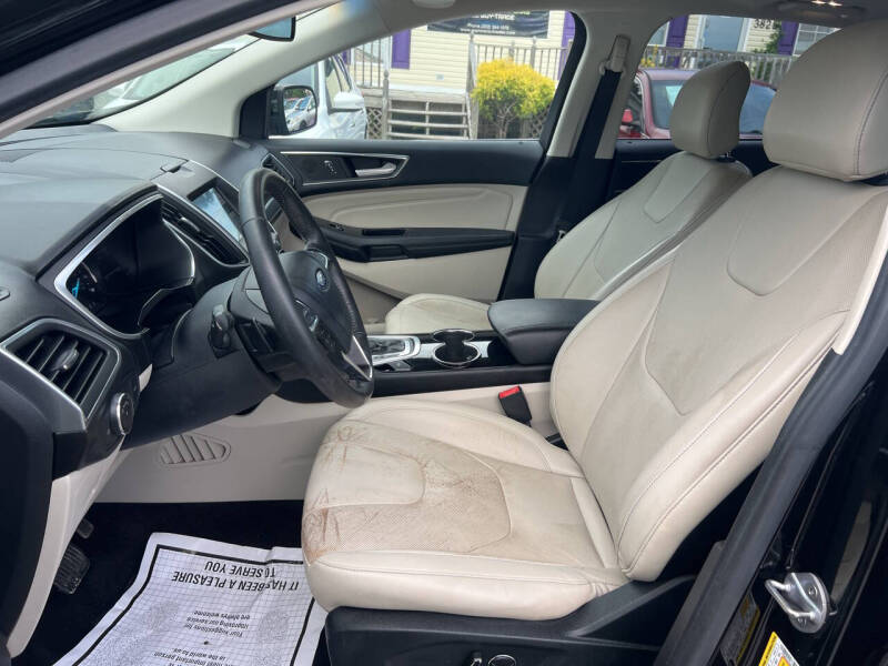 2016 Ford Edge Titanium