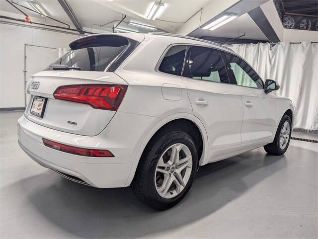 2019 Audi Q5 quattro Premium 45 TFSI