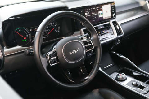 2022 Kia Sorento Hybrid S