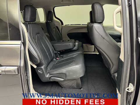 2020 Chrysler Pacifica Touring L