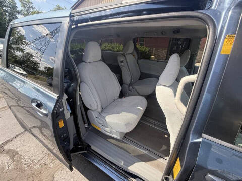 2014 Toyota Sienna