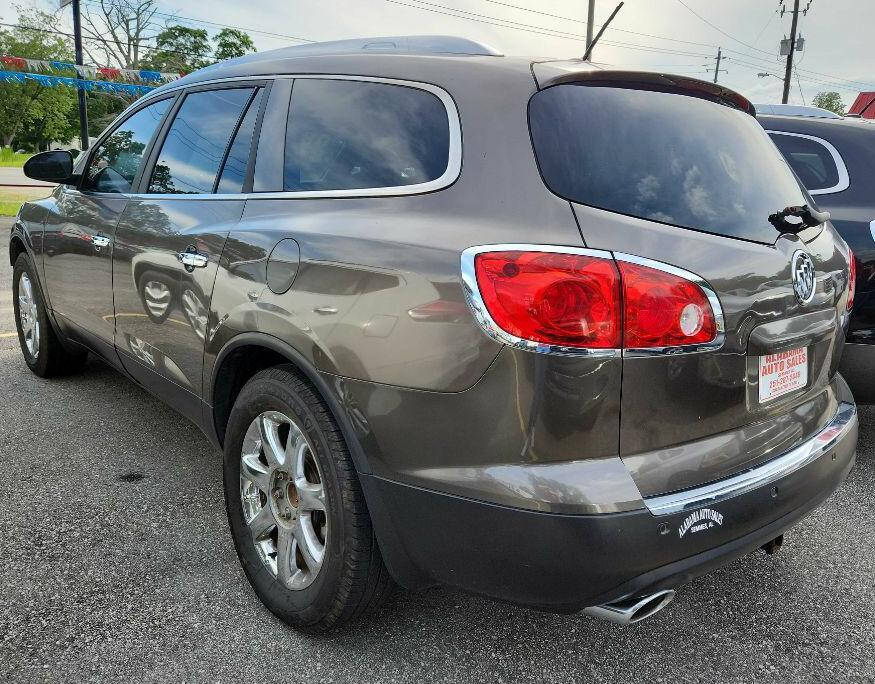 Dk. Brown 2008 Buick Enclave CXL CXL 4dr Crossover 2