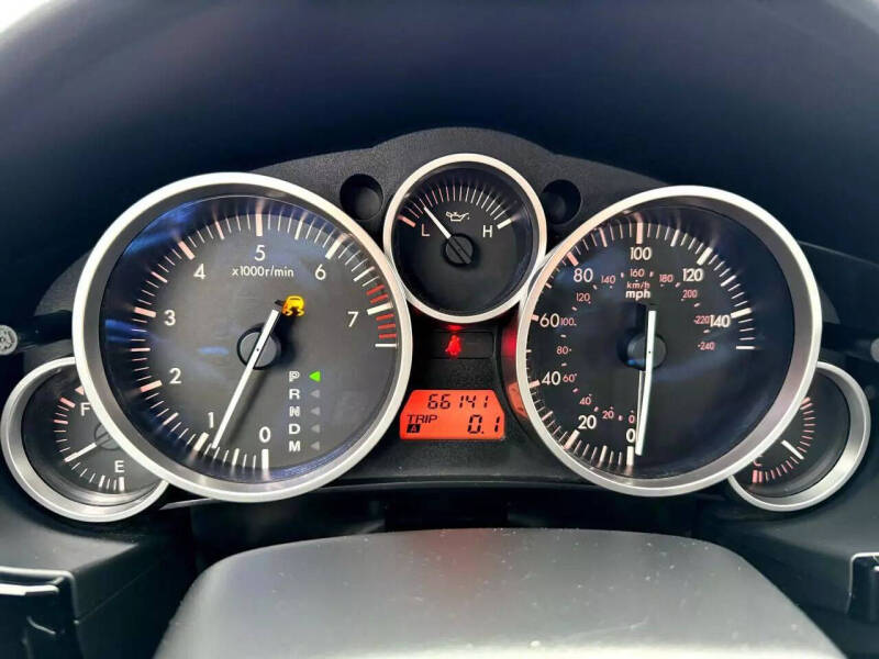 2006 Mazda MX-5 Miata