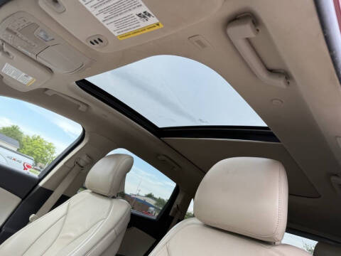 2019 Lincoln Nautilus Select