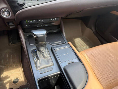 2019 Lexus ES 350