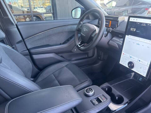 2022 Ford Mustang Mach-E GT