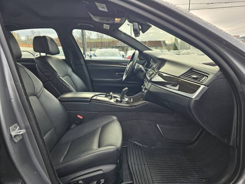 2015 BMW 5 Series 550i xDrive