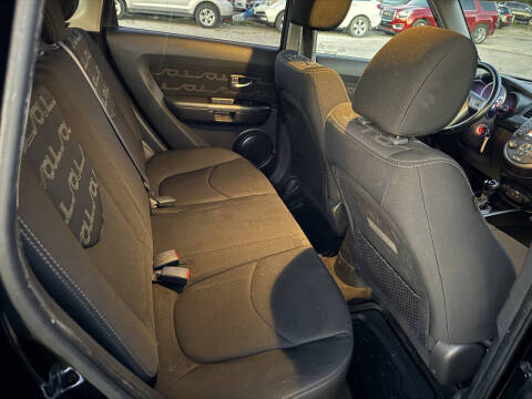 2013 Kia Soul +