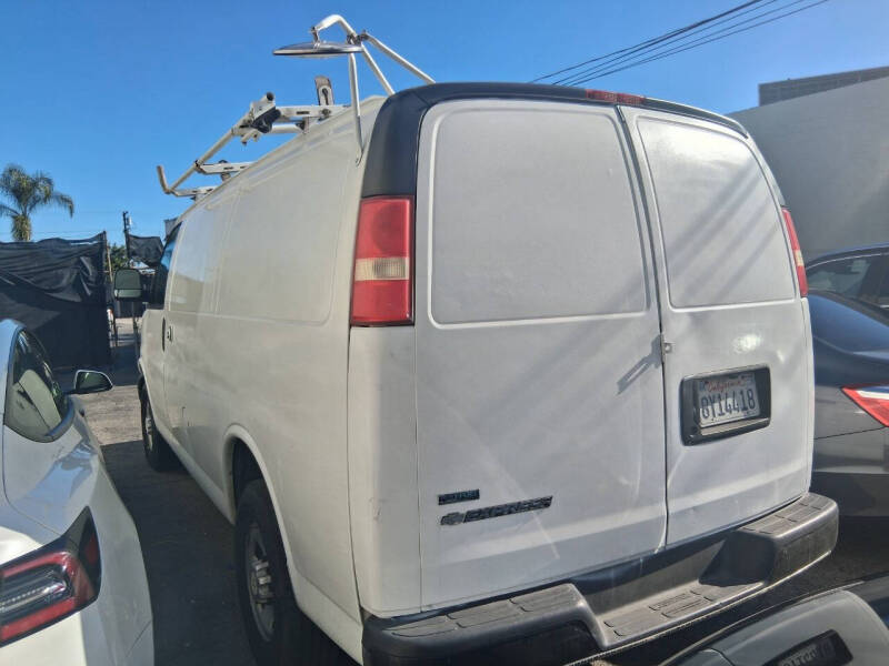 2010 Chevrolet Express 2500