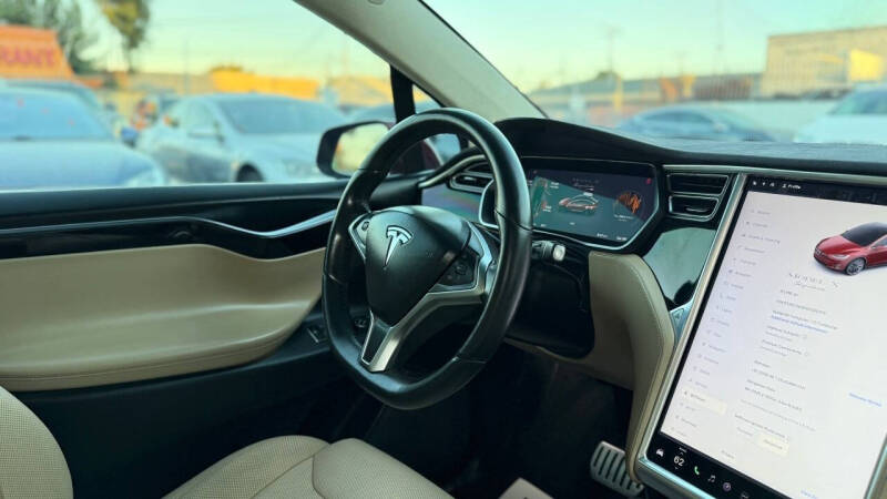 2016 Tesla Model X P100D