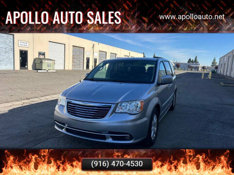 2015 Chrysler Town and Country for sale at APOLLO AUTO SALES in Sacramento CA