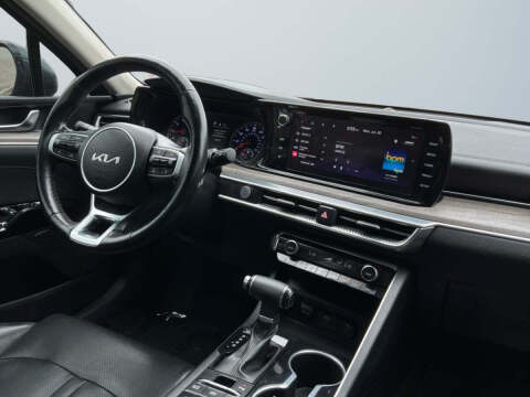 2024 Kia K5 EX