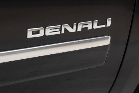 2011 GMC Yukon Denali