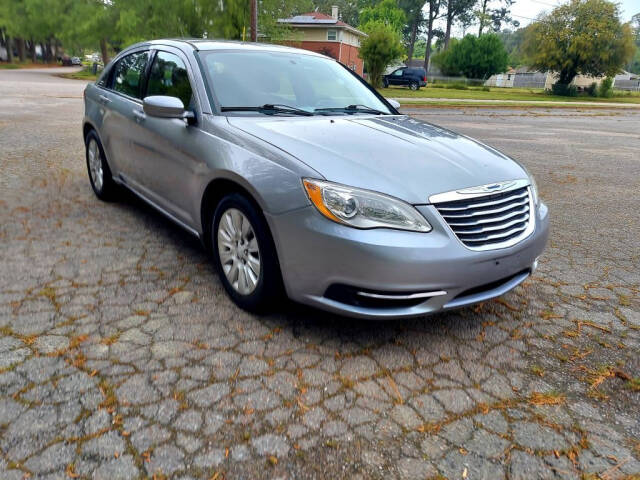 2013 Chrysler 200 for sale at 757 Auto Brokers in Norfolk, VA