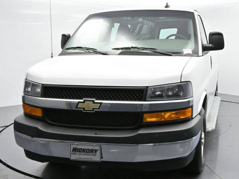 2022 Chevrolet Express 2500