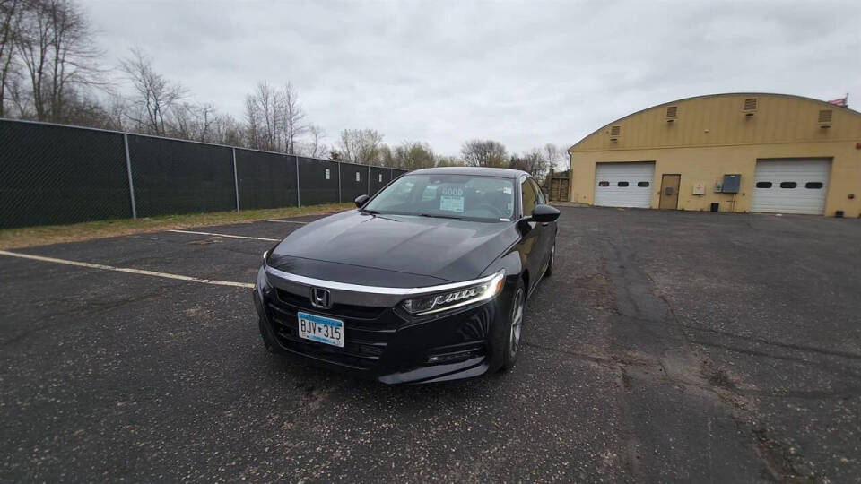 2018 Honda Accord for sale at Victoria Auto Sales in Victoria, MN