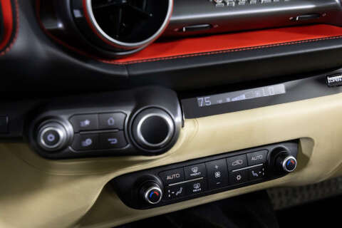 2021 Ferrari 812 GTS