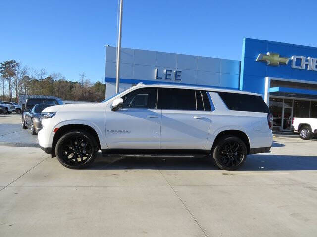 2022 Chevrolet Suburban LT