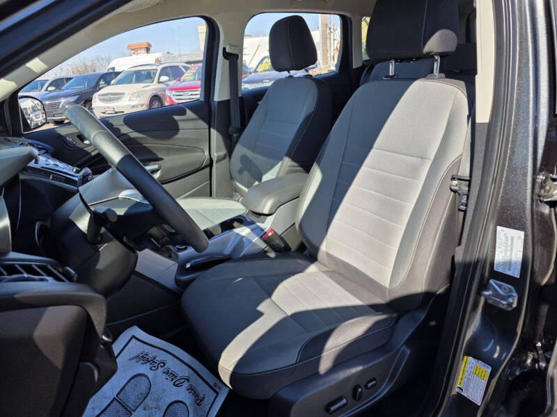 2016 Ford Escape SE