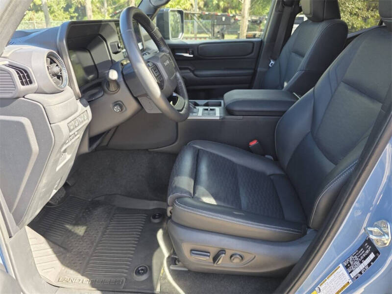 2024 Toyota Land Cruiser