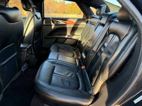 2017 Lincoln MKZ Select