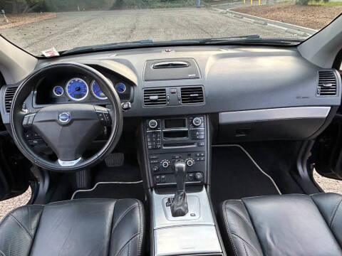 2014 Volvo XC90 3.2 R-Design Platinum